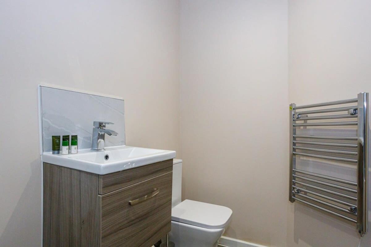 Stylish And Modern 1 Bedroom Apartment Manchester Exterior foto