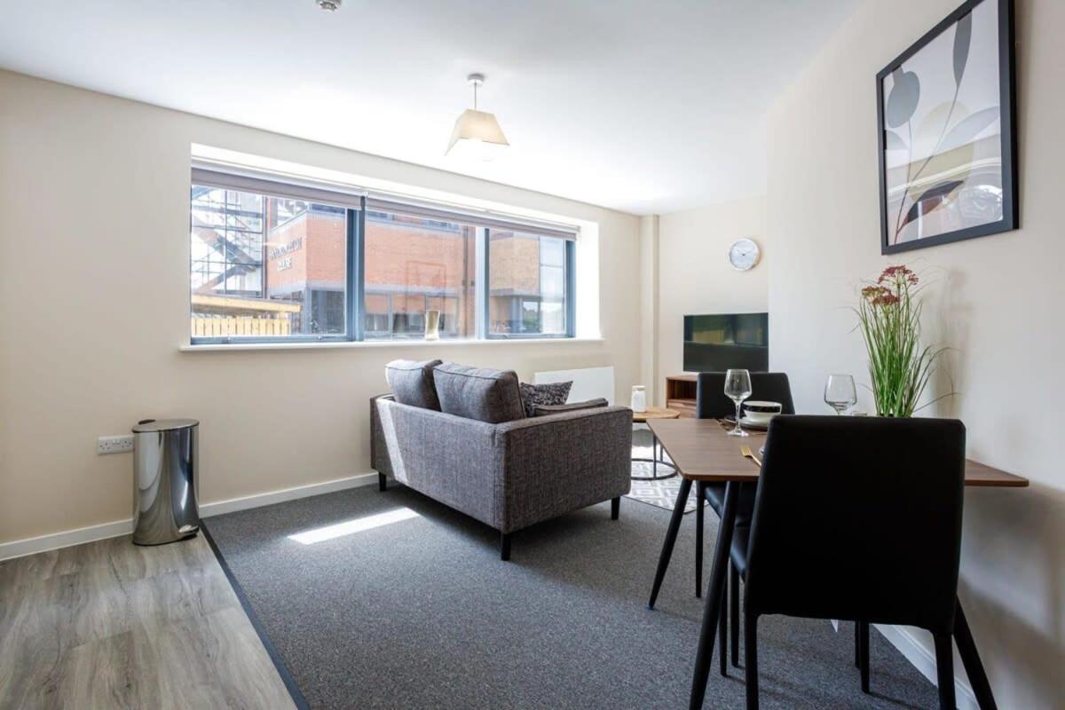 Stylish And Modern 1 Bedroom Apartment Manchester Exterior foto